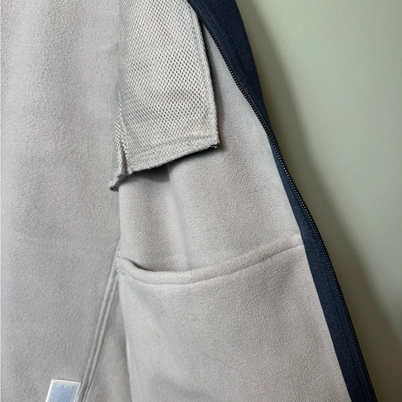 Southern Tide Sport New Orleans Men’s Blue Fleece Vest Zipper Pockets Medium - Picture 8 of 9